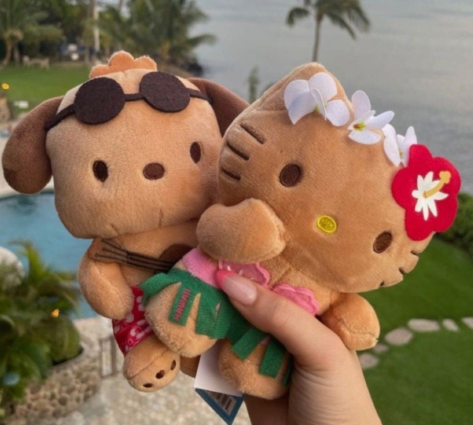 Hawaii Sanrio plushies