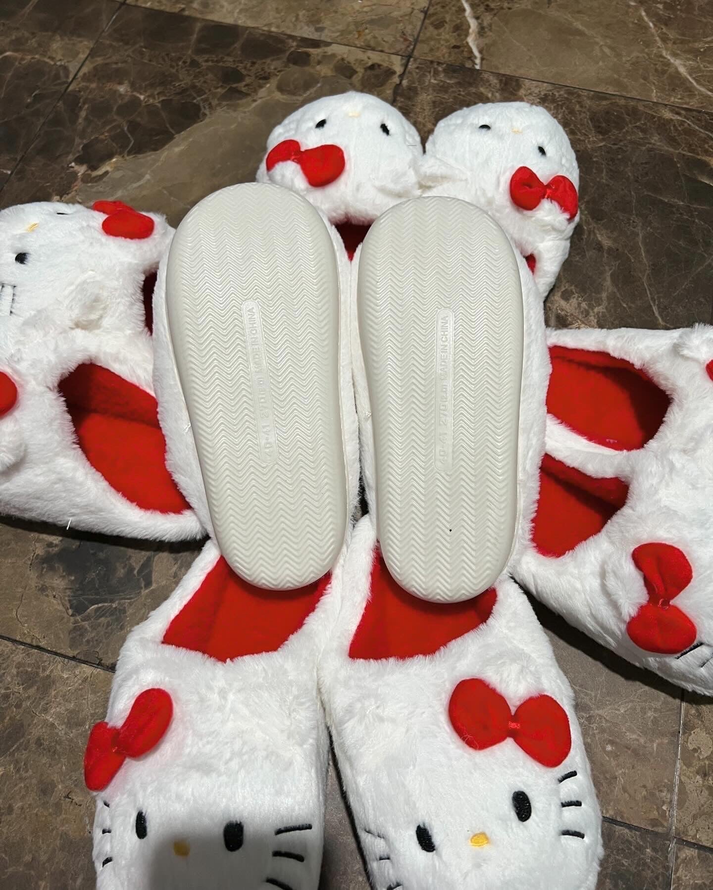 hello kitty non slip slippers